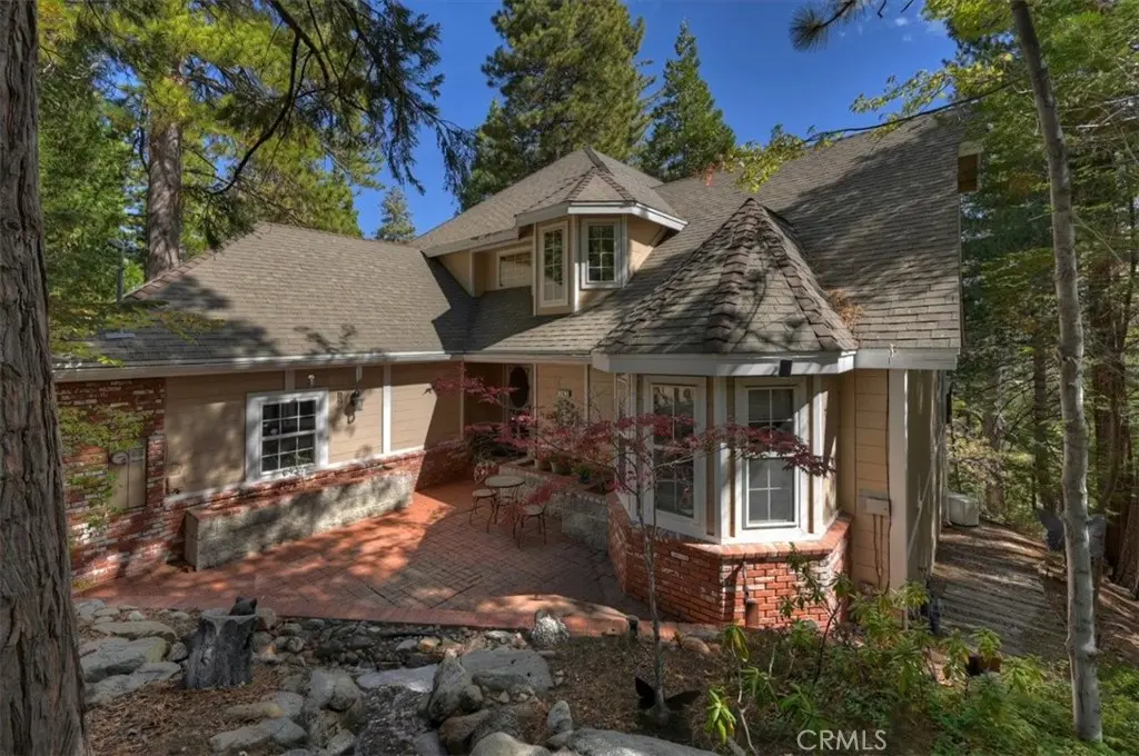 393 Brentwood, Lake Arrowhead, CA — listing photo 1