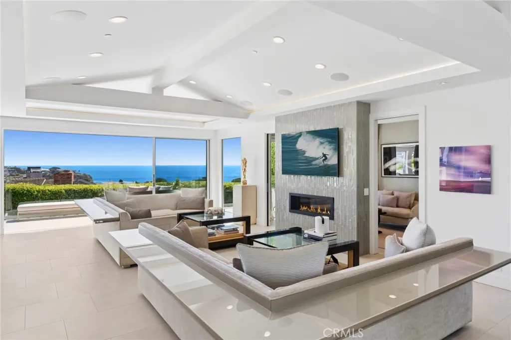 820 Emerald Bay, Laguna Beach, CA — listing photo 1
