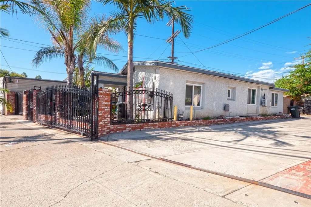 545 S Indiana, Los Angeles, CA — listing photo 1