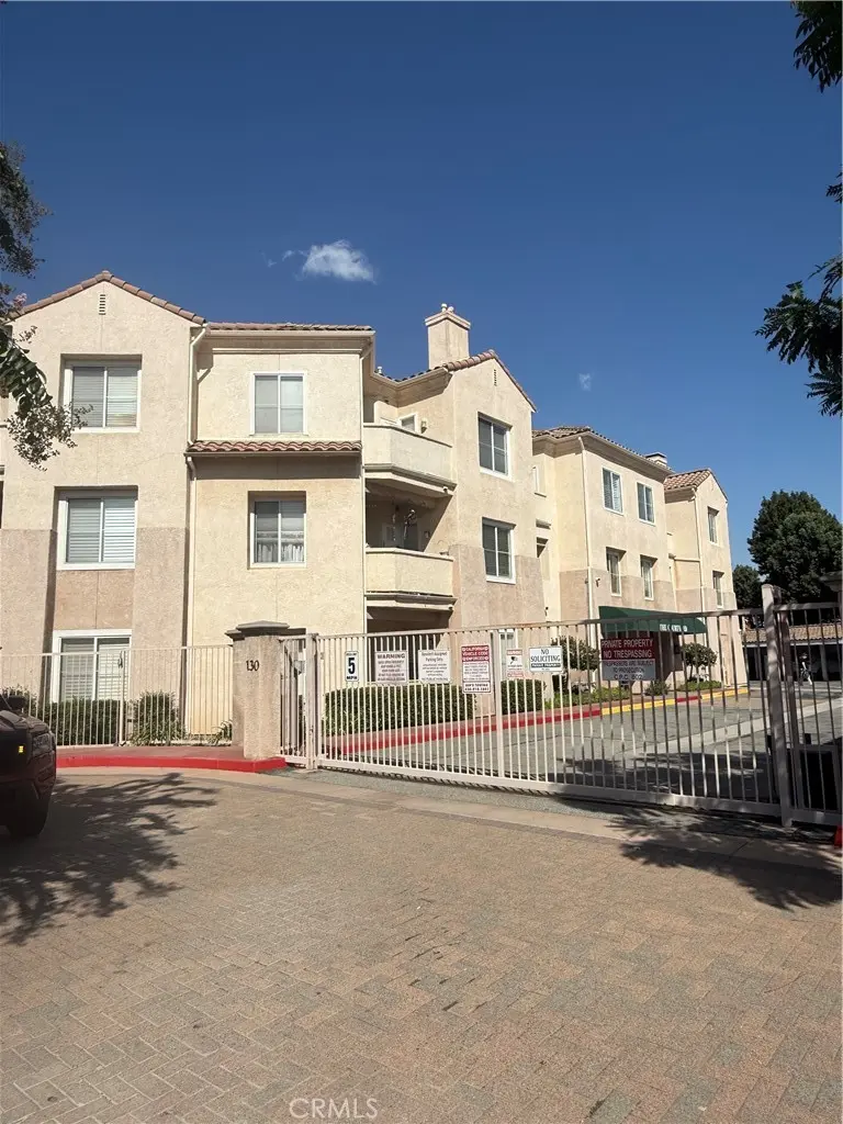 130 S Barranca 314, West Covina, CA — listing photo 1