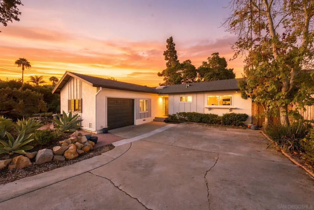 8845 Fabienne Way, La Mesa, CA — listing photo 1