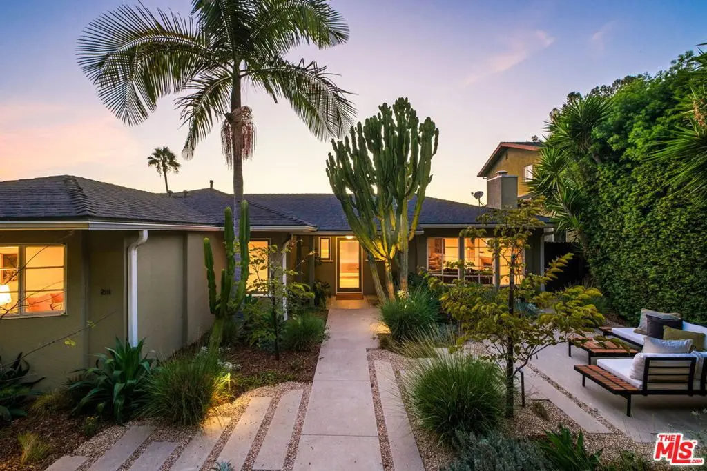 2111 Hollyvista Avenue, Los Angeles, CA — listing photo 1
