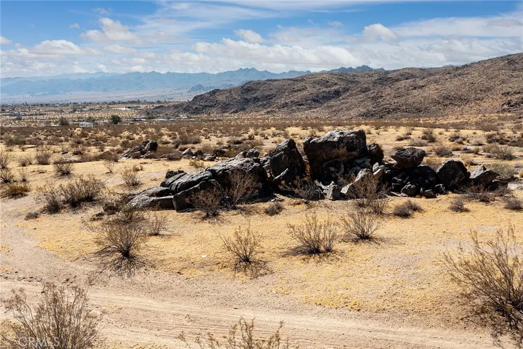 5015 Nucham, Joshua Tree, CA — listing photo 1