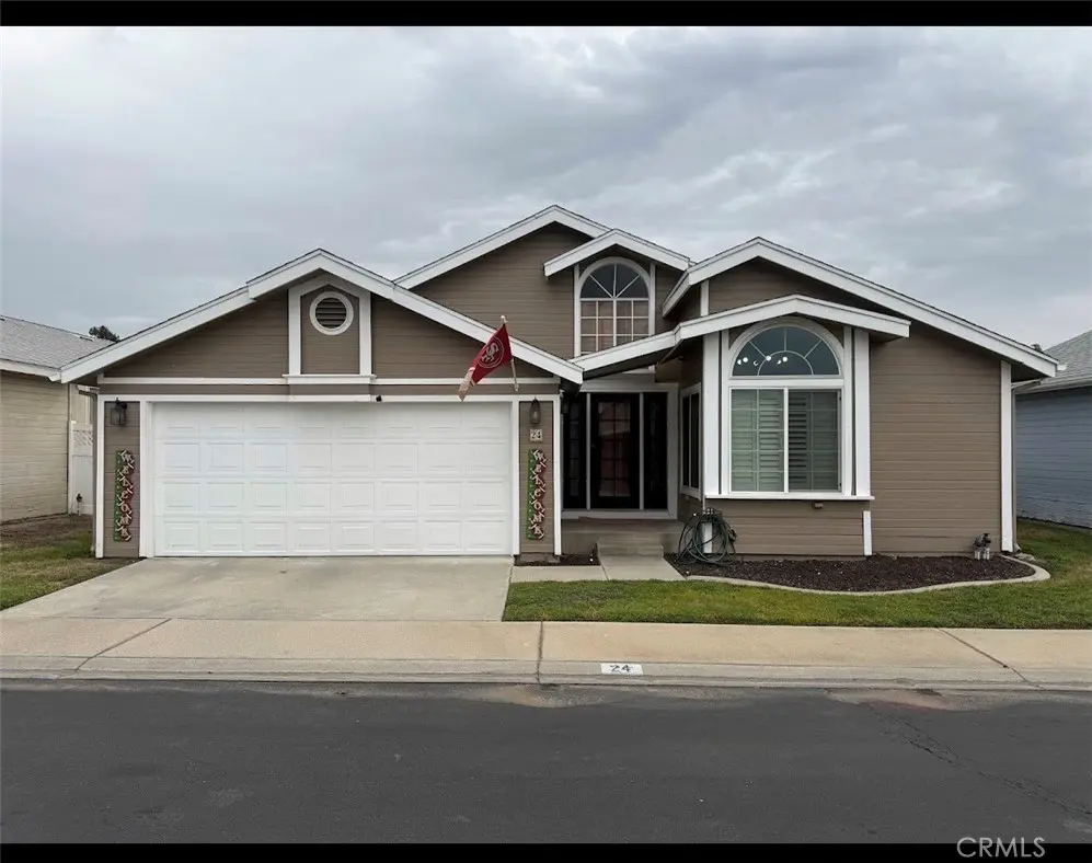 140 W Pioneer Avenue 24, Redlands, CA — listing photo 1