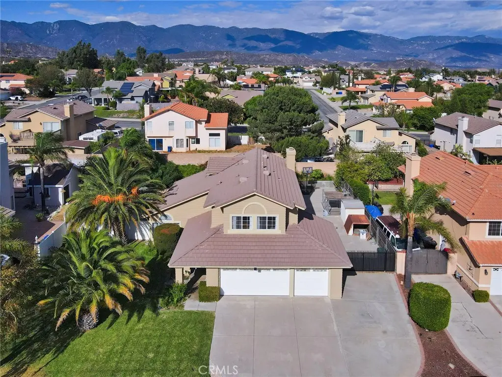 2652 Via Lindo, Rialto, CA — listing photo 1