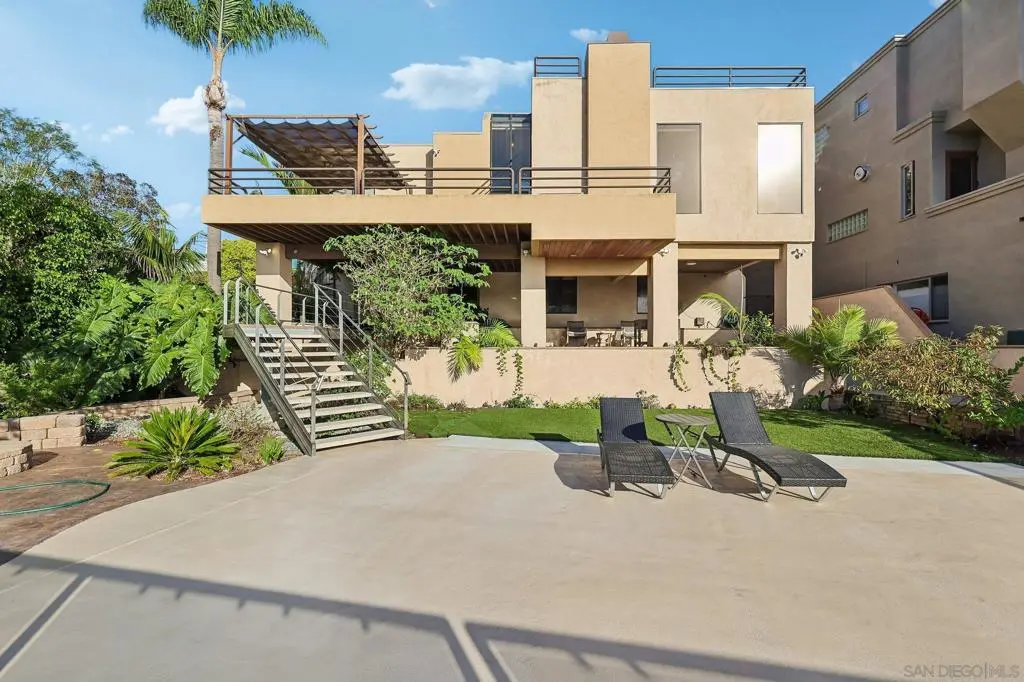2070 Illion, San Diego, CA — listing photo 1