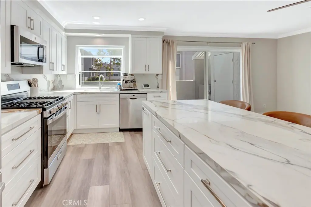 26381 Waterford, Lake Forest, CA — listing photo 1