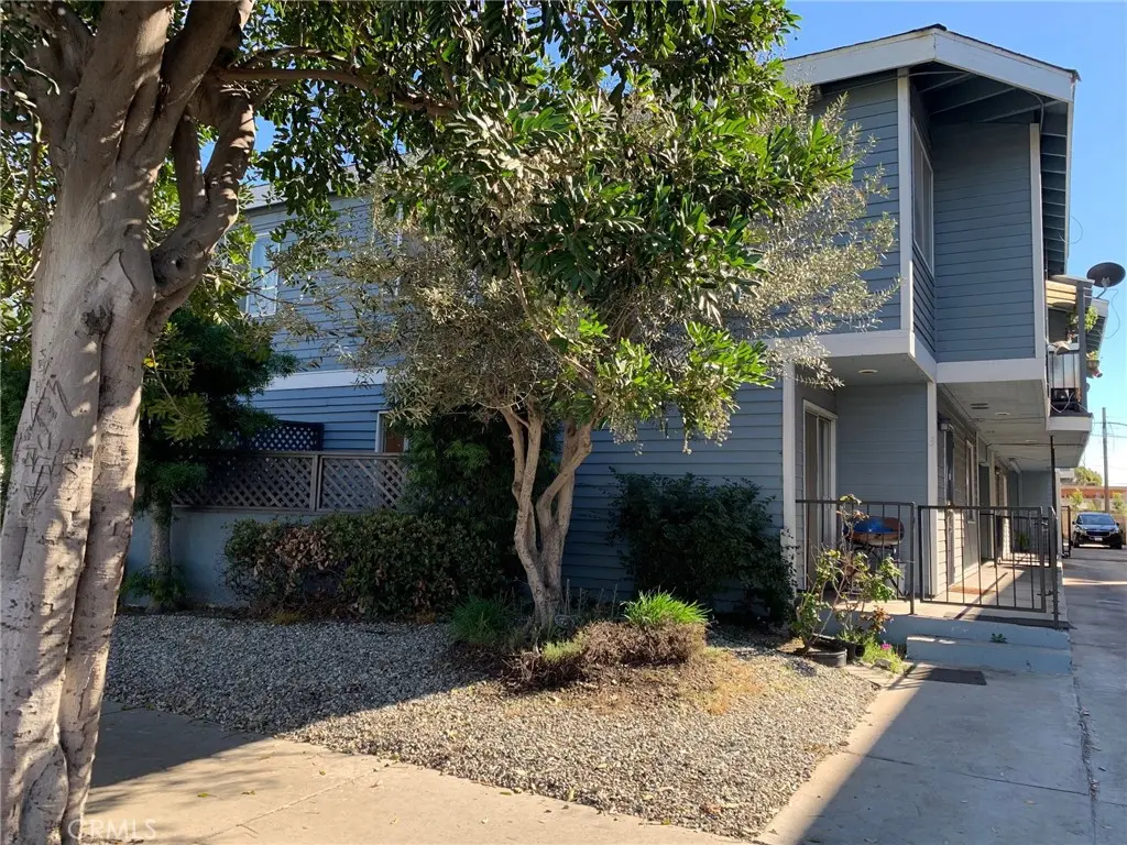 1432 227th 11, Torrance, CA — listing photo 1