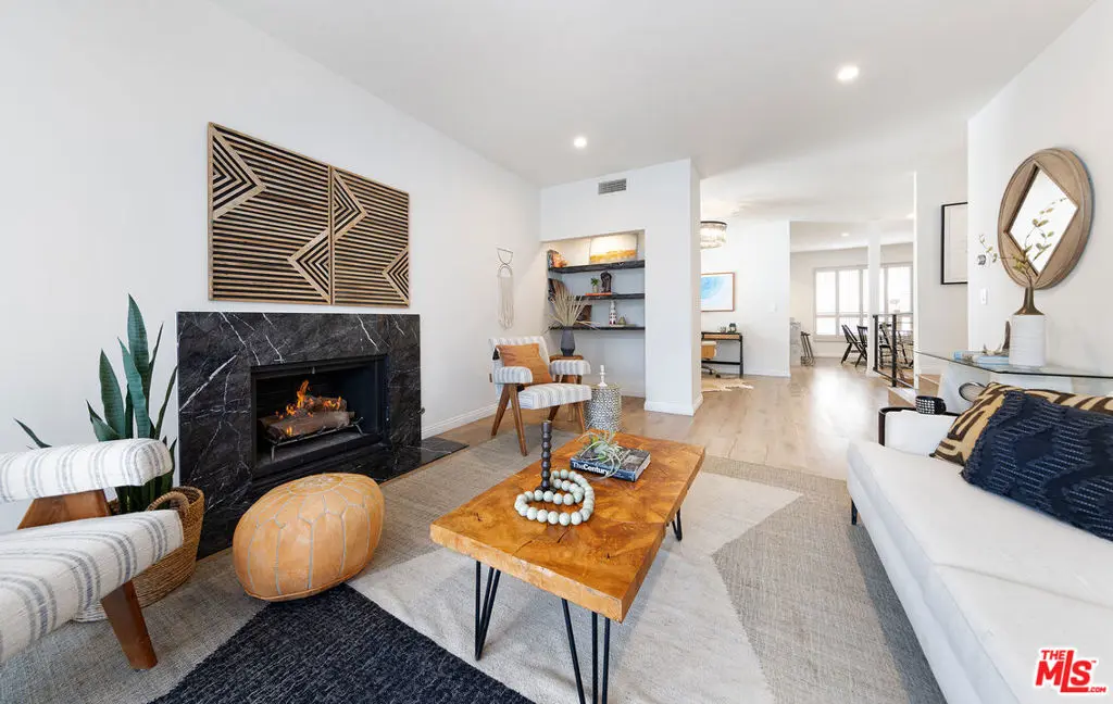 1920 Pandora Avenue 8, Los Angeles, CA — listing photo 1