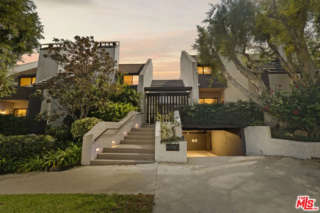 10720 Ohio Avenue 21, Los Angeles, CA — listing photo 1