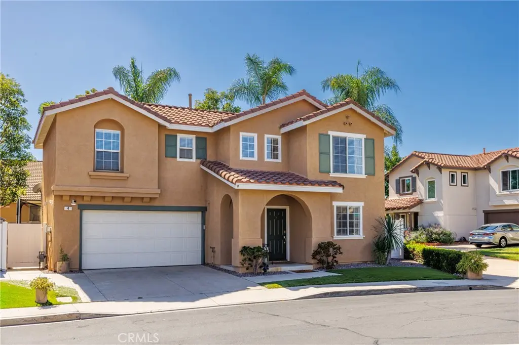 4 Velarde Court, Rancho Santa Margarita, CA — listing photo 1