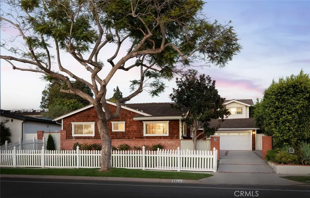 1912 Highland Drive, Newport Beach, CA — listing photo 1