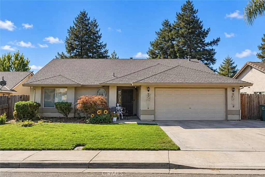 Single Family Residence for sale at 254 Clipper Court, Atwater, CA featuring 3 beds and 2 baths