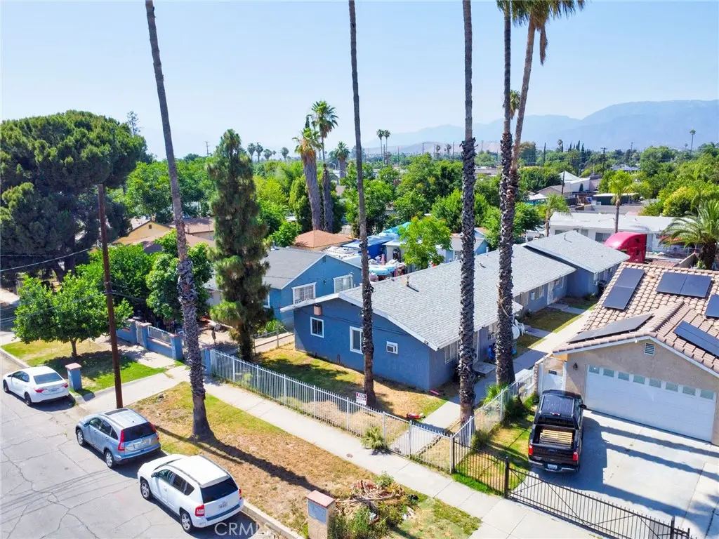 188 E 11th Street 1-4, San Bernardino, CA — listing photo 1