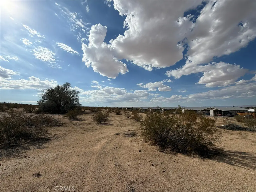 5266 Adobe, 29 Palms, CA — listing photo 1
