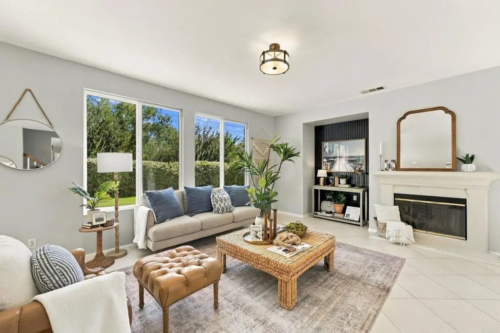 Single Family Residence for sale at 437 Corte Calypso, Chula Vista, CA featuring 5 beds and 3 baths