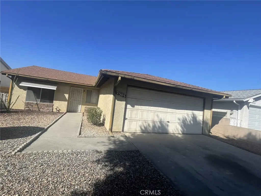 2303 El Rancho Circle, Hemet, CA — listing photo 1