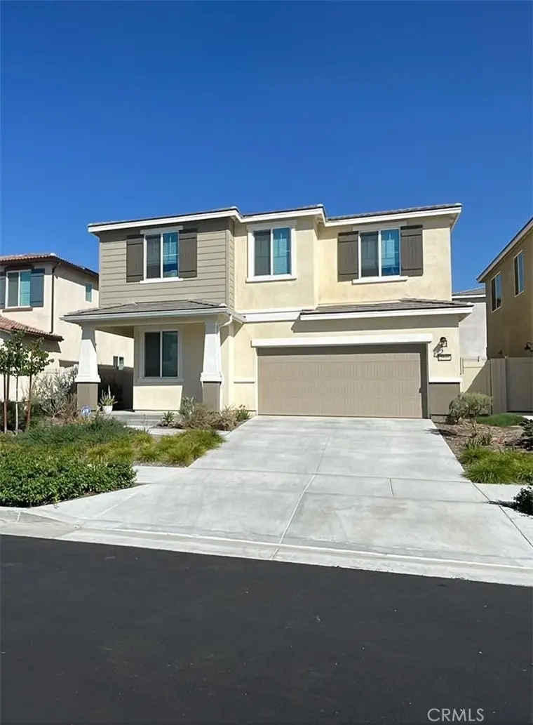 Single Family Residence for rent at 2040 Zest Street, Redlands, CA featuring 5 beds and 3 baths