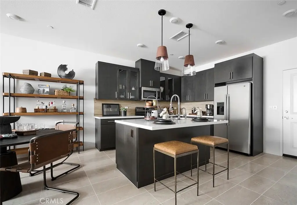 3541 S. Eichler Paseo 26, Ontario, CA — listing photo 1