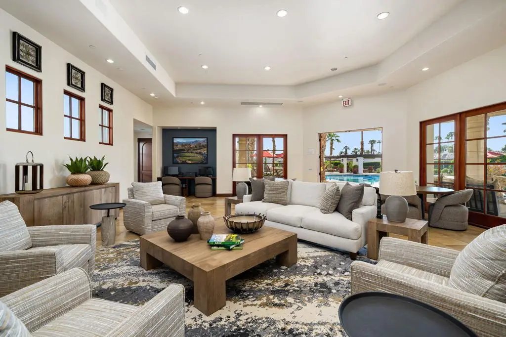 54125 W Residence Clb Drive 22-02, La Quinta, CA — listing photo 1