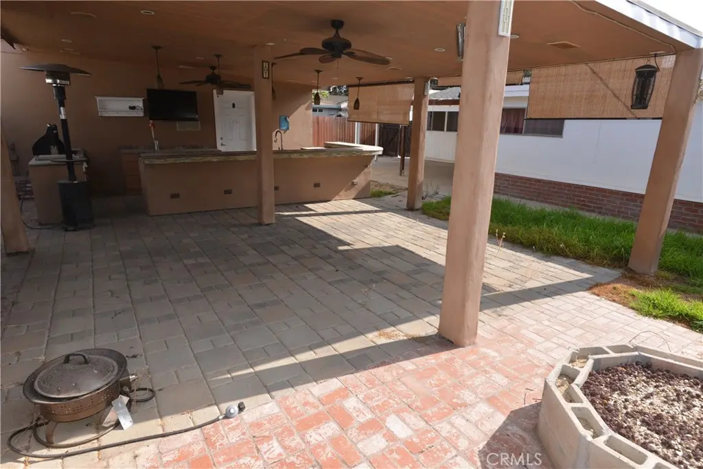 Single Family Residence for rent at 2509 E Santa Fe, Fullerton, CA featuring 4 beds and 2 baths