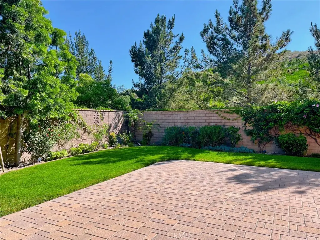 Condominium for rent at 132 Mustang, Irvine, CA featuring 4 beds and 4 baths