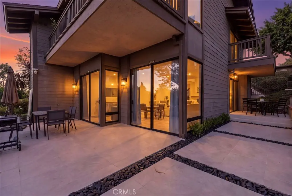 11 Palos 55, Irvine, CA — listing photo 1