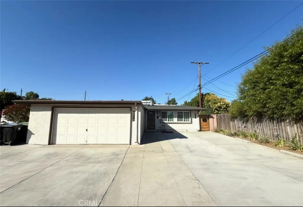 11714 Sproule, Pacoima, CA — listing photo 1
