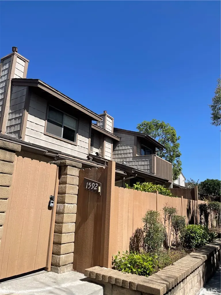 1592 Avenida Selva, Fullerton, CA — listing photo 1