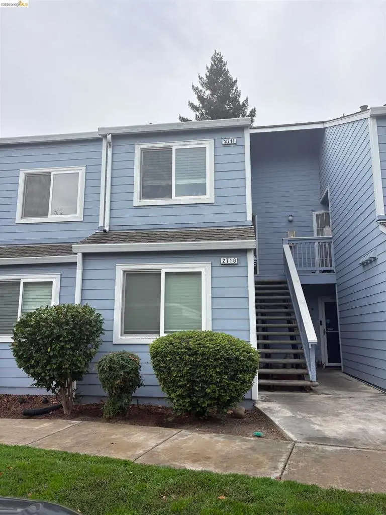 Condominium for sale at 2711 Ivy Lane, Antioch, CA featuring 2 beds and 1 bath