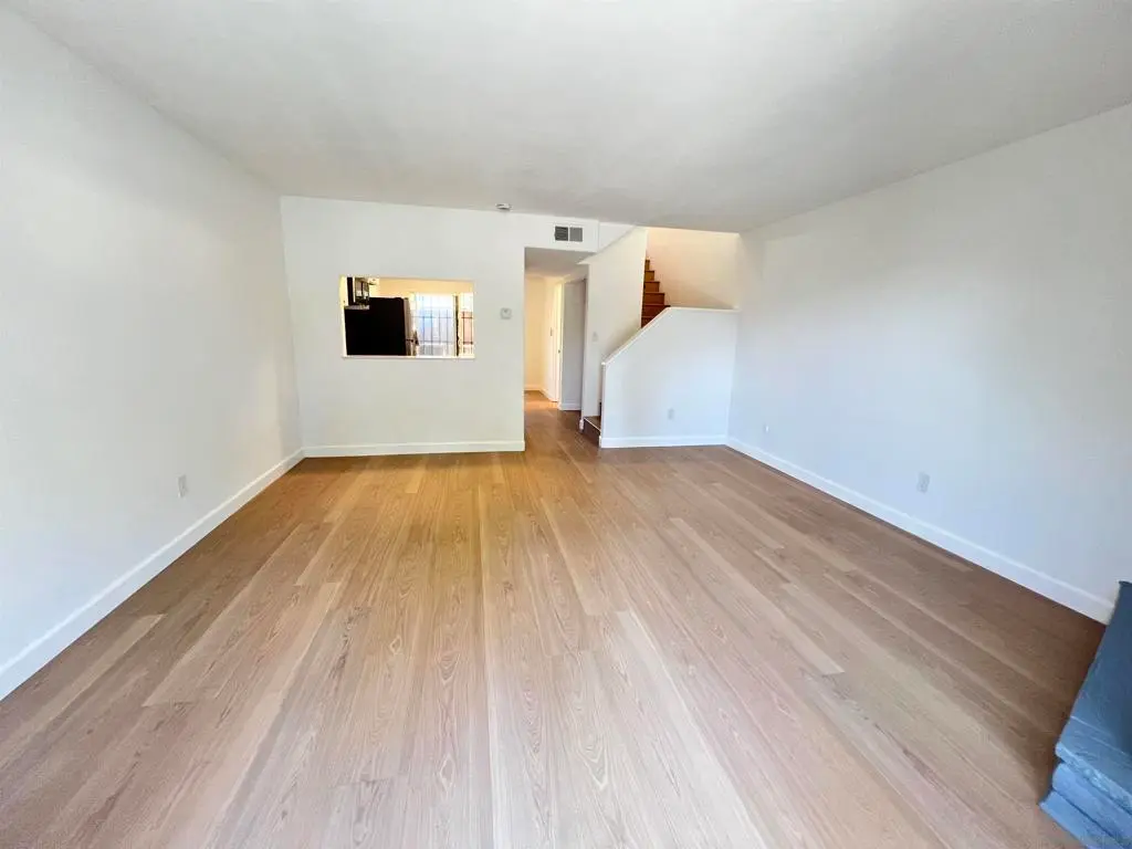 Single Family Residence for rent at 464 Woodlawn Dr D, Chula Vista, CA featuring 3 beds and 2 baths