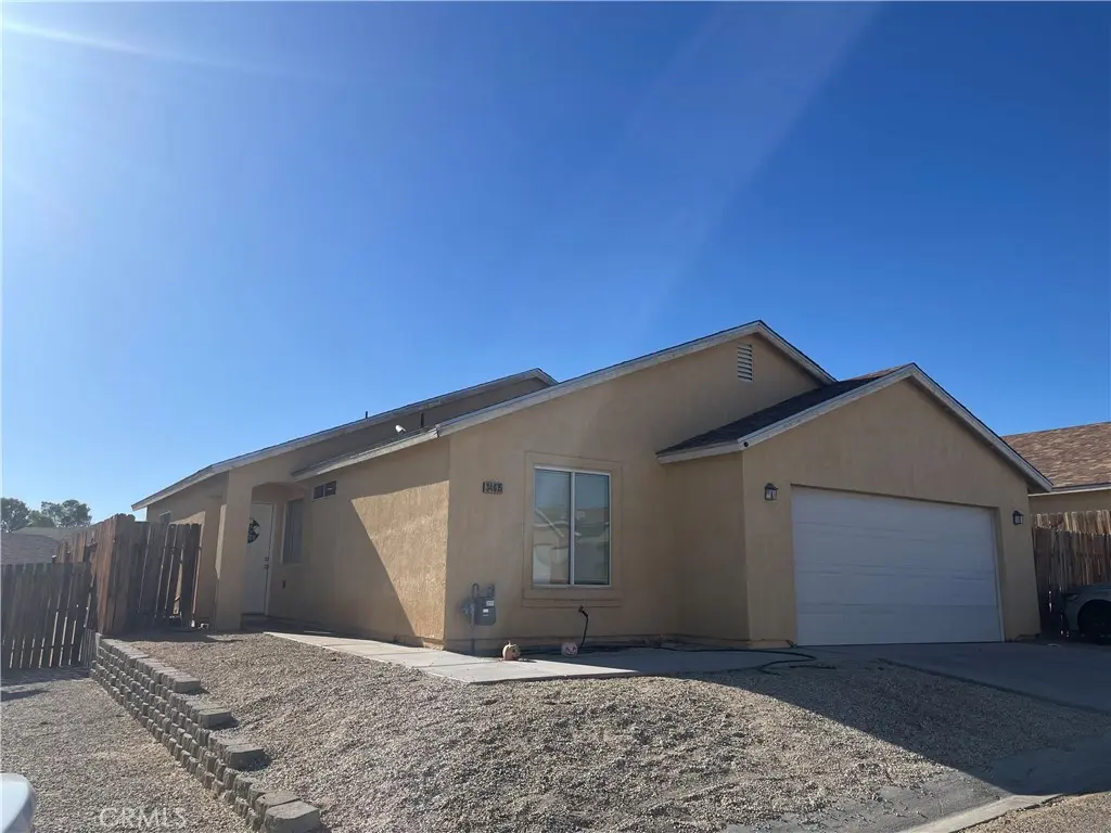 34675 Paseo Del Valle, Barstow, CA — listing photo 1