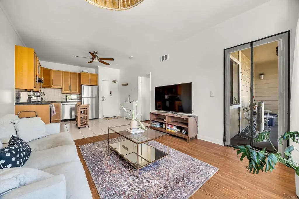 2650 Broadway 309, San Diego, CA — listing photo 1