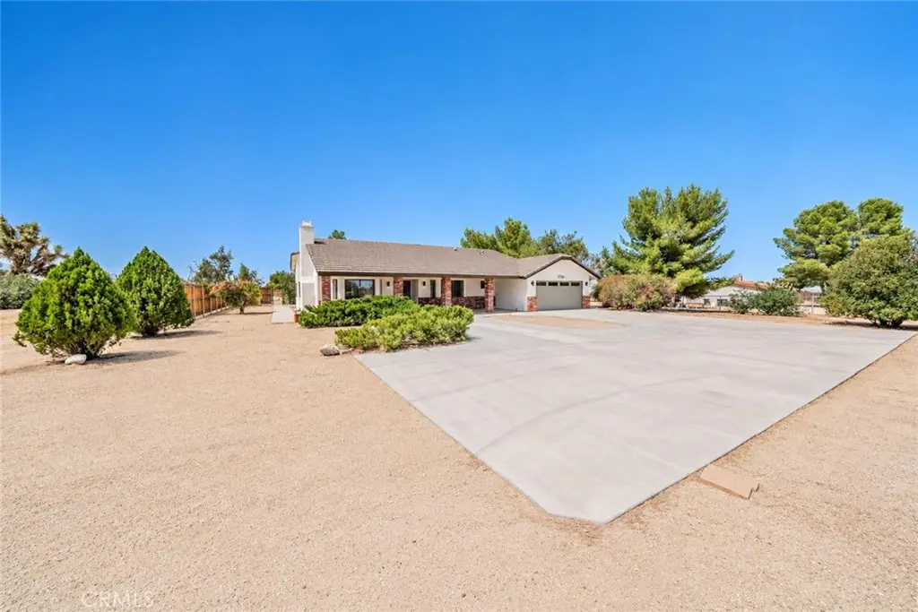 12764 Oasis Road, Pinon Hills, CA — listing photo 1