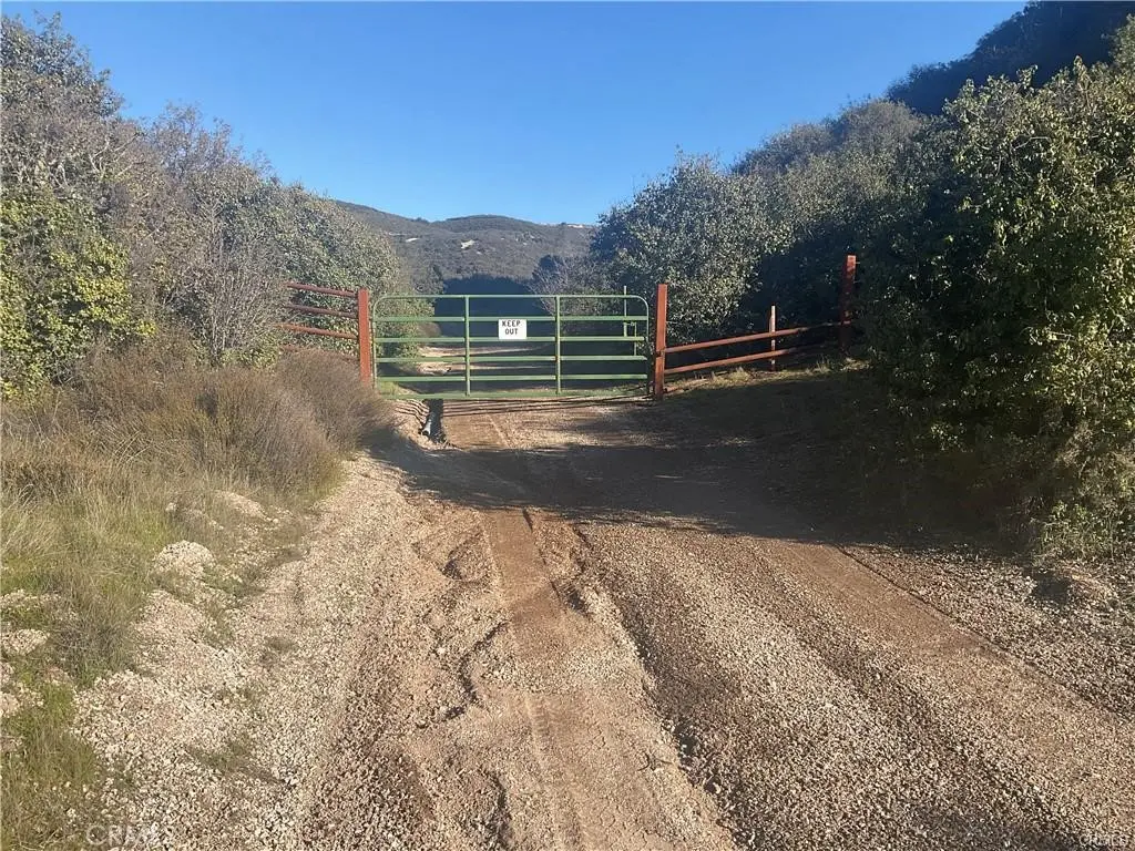 67034 Paulsen, Lockwood, CA — listing photo 1