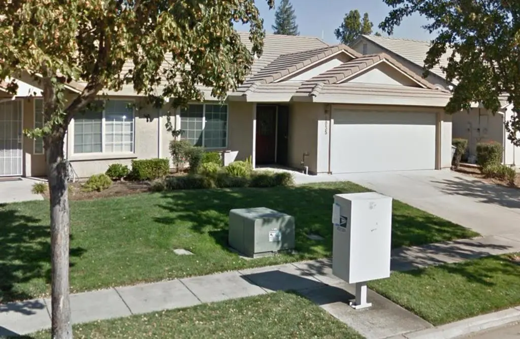 Residential Lease for rent at 1035 Arbor Drive, Yuba City, CA featuring 3 beds and 2 baths