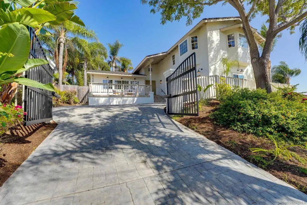 Single Family Residence for sale at 4208 Park Dr, Carlsbad, CA featuring 4 beds and 4 baths