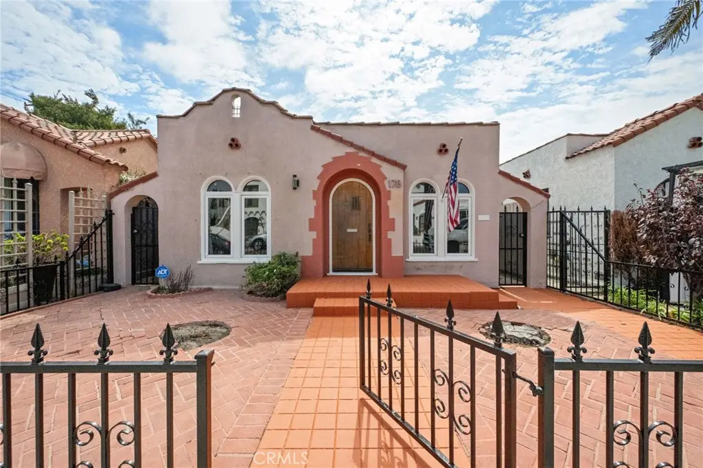 178 Corona Avenue, Long Beach, CA — listing photo 1