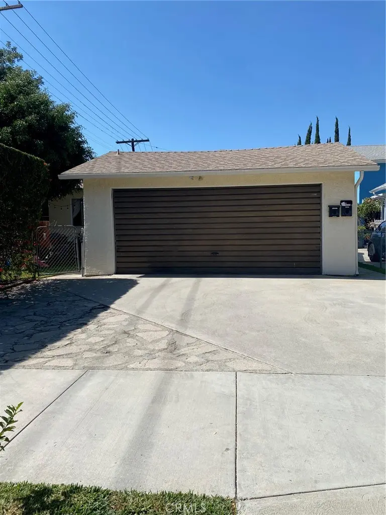 4835 Ruth Avenue, Los Angeles, CA — listing photo 1