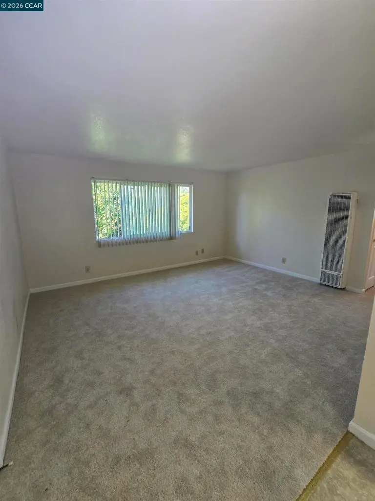Residential Lease for rent at 2131 Stanton Ave, San Pablo, CA featuring 2 beds and 1 bath