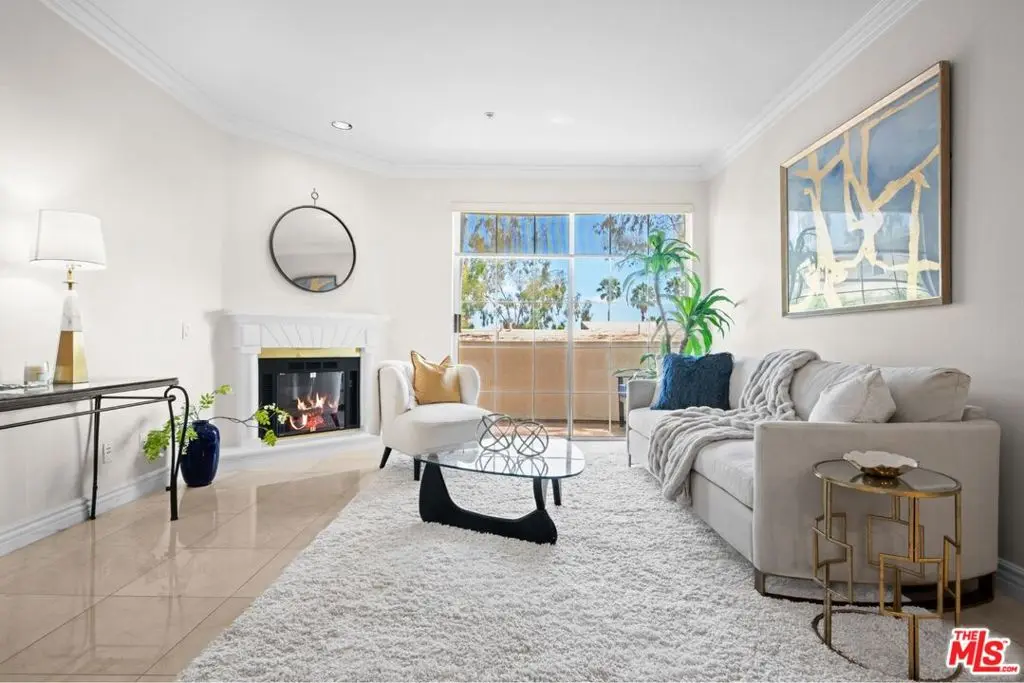 Condominium for sale at 7218 Hillside Avenue 202, Los Angeles, CA featuring 3 beds and 3 baths