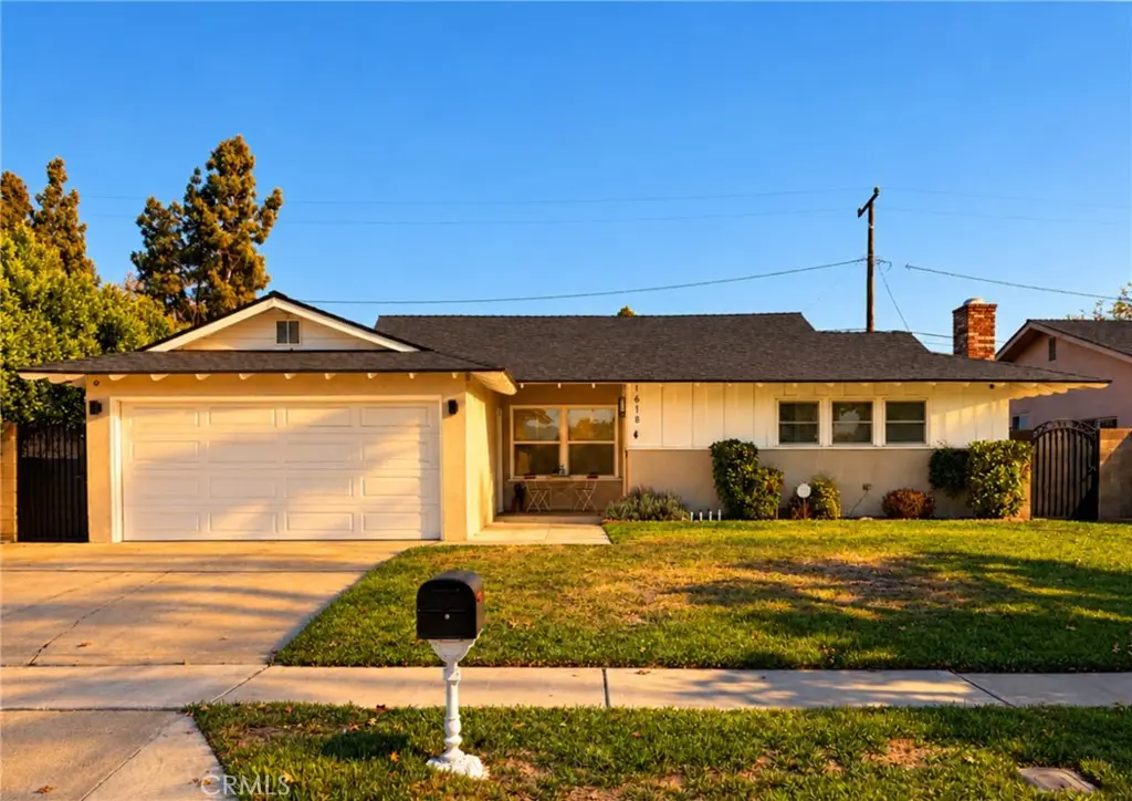 1618 Venice, Monrovia, CA — listing photo 1