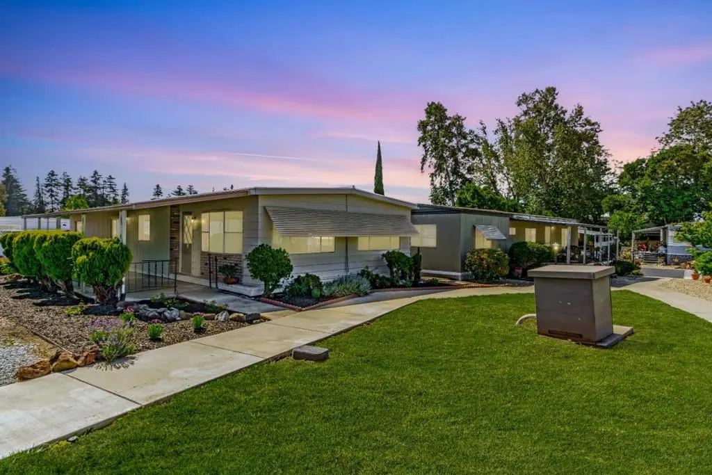 2097 Dalis Garden Drive 79, Concord, CA — listing photo 1