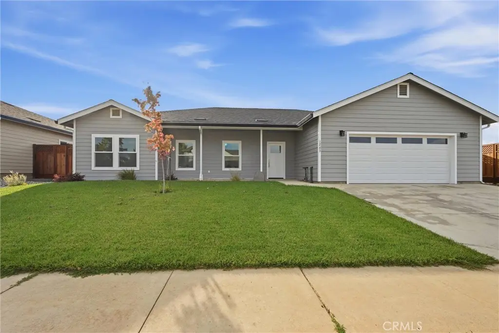 Single Family Residence for sale at 1263 Fenway, Lakeport, CA featuring 3 beds and 2 baths