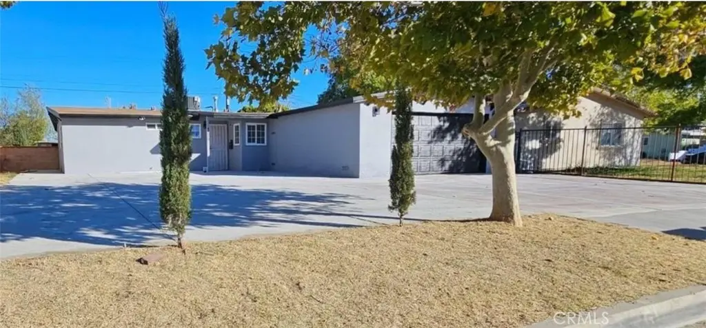 44010 Carolside, Lancaster, CA — listing photo 1