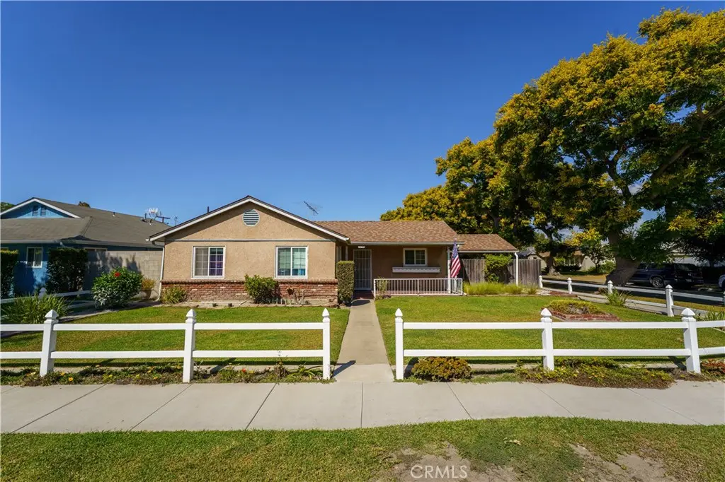 6285 E Metz, Long Beach, CA — listing photo 1