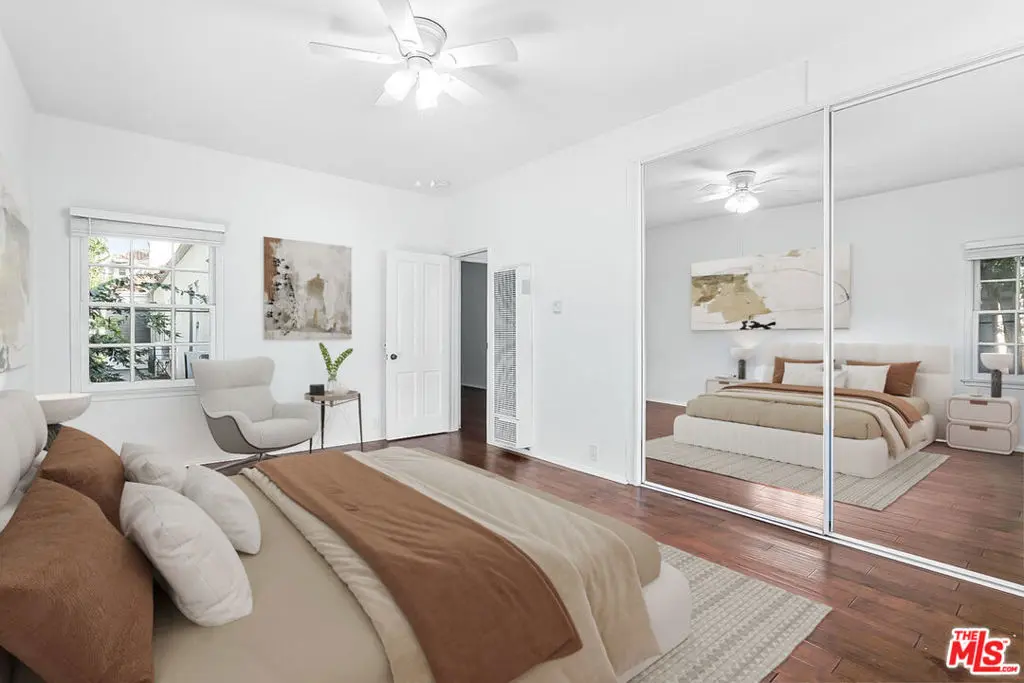 963 N Doheny Drive 1/2, West Hollywood, CA — listing photo 1