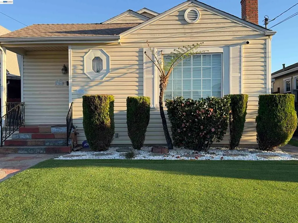 Single Family Residence for sale at 2386 106Th Ave, Oakland, CA featuring 4 beds and 2 baths