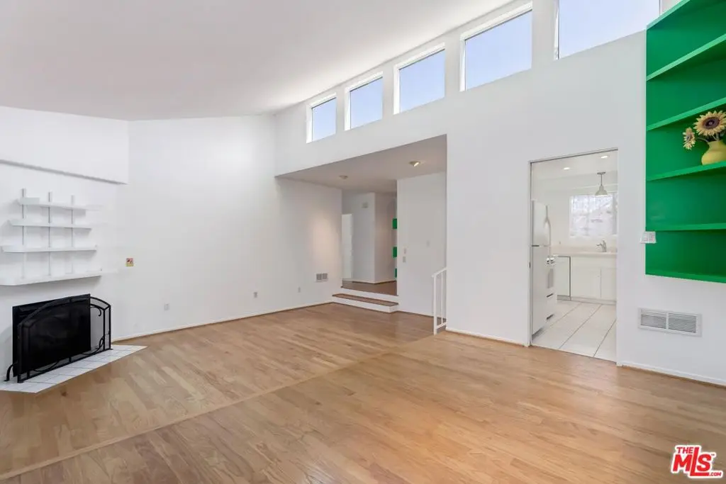 951 16th Street 3, Santa Monica, CA — listing photo 1
