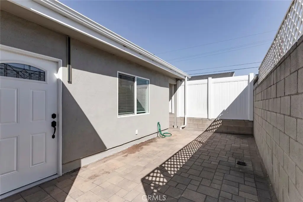 8254 Vantage Avenue, North Hollywood, CA — listing photo 1